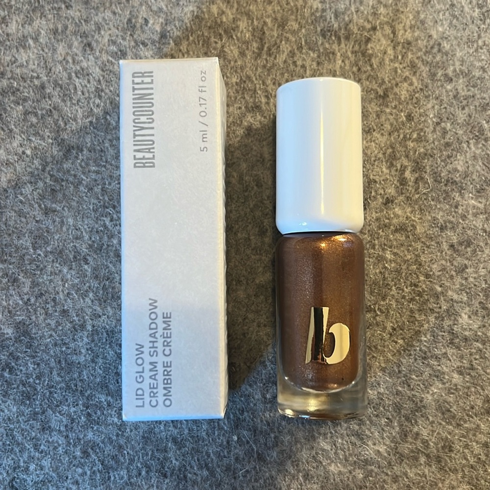 New & Unused | Beauty Counter Lid Glow Cream Shadow - Ember